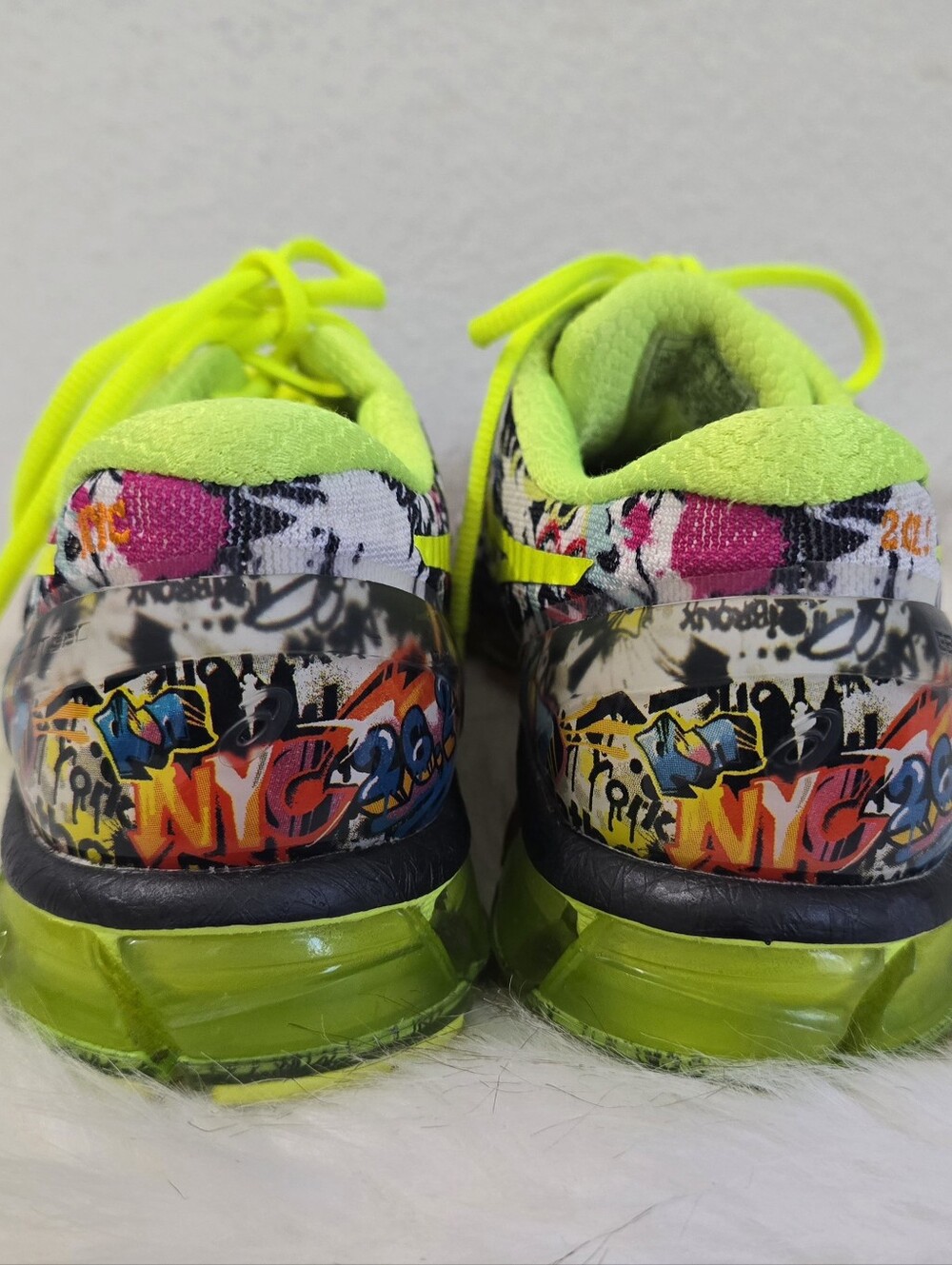 ASICS 2015 New York City Marathon Running Shoes - Picture 6 of 10